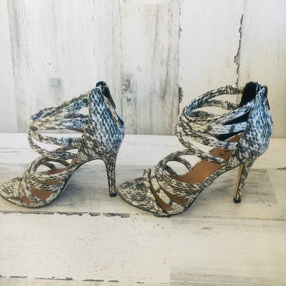 NEW RENVY Snake Print Leather Caged Heel Sandals - Picture 5 of 12